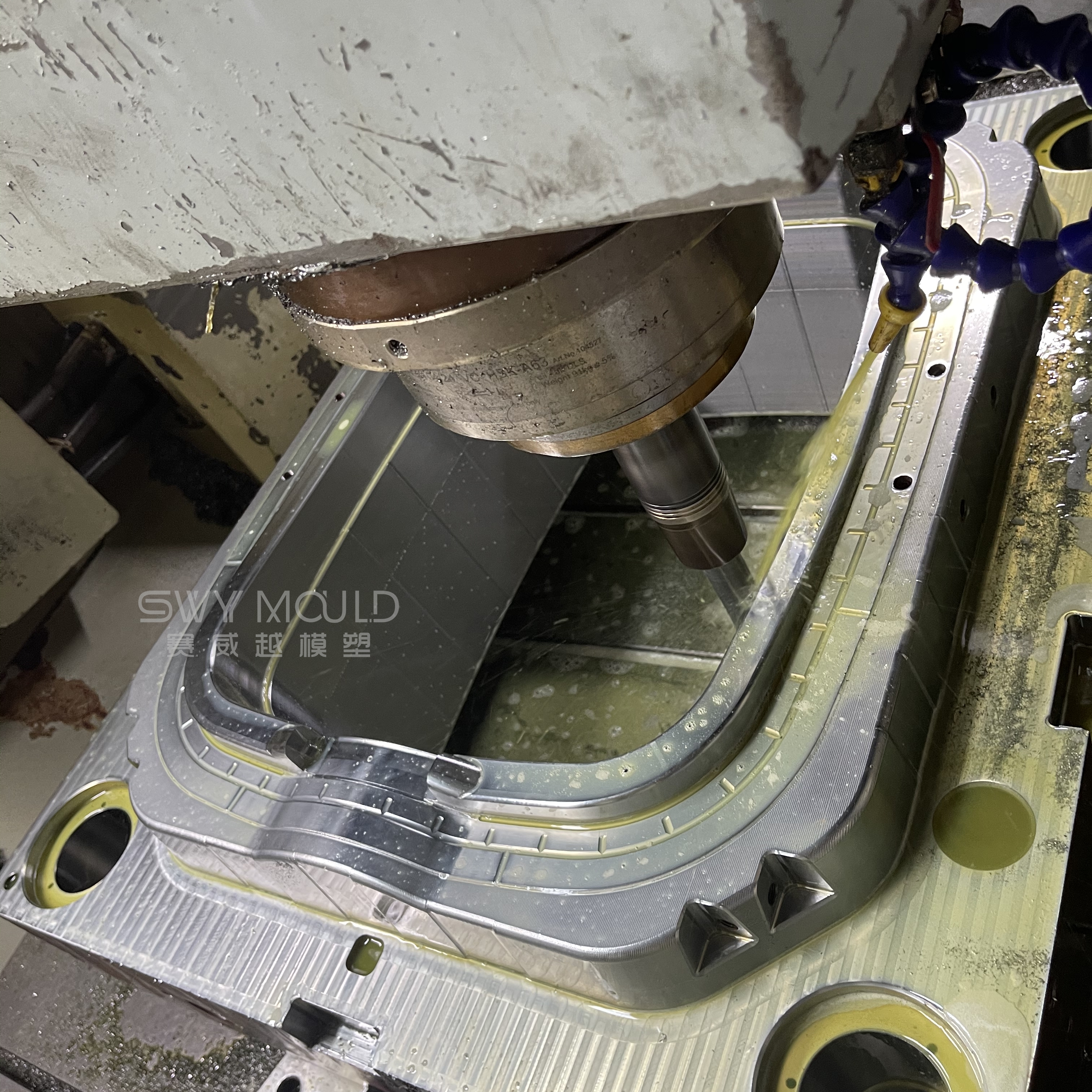 <span style='font-size:20px;'><span style='font-family:Calibri;'><em><strong>Paso 4</strong></em></span></span>