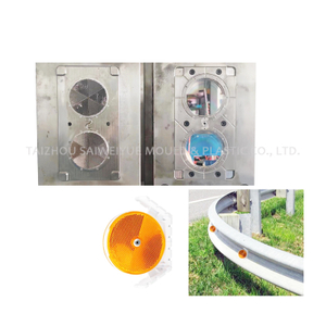 Tráfico reflectante delineator de seguridad vial guardia ferrocarril PMMA reflector inyección de inyección